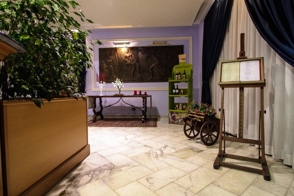 Miramare Hotel Катания Экстерьер фото